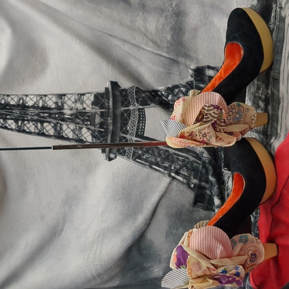 Irregular Choice Sweety Bird Black Heels - Picture 6 of 12